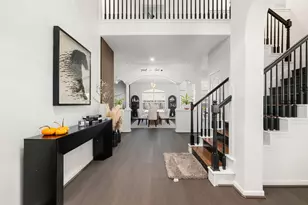 14910 Lake Woodbridge Ct, Sugar Land, TX 77498 - Photo 7