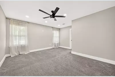 803 County Road 772, Damon, TX 77430 - Photo 25