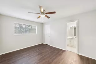 13435 Greenbriar Dr, Sugar Land, TX 77498 - Photo 5