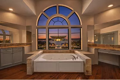 1000 Columbus Street #B, Houston, TX 77019 - Photo 1