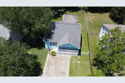 320 10th Street, Dickinson, TX 77539 - Photo 9