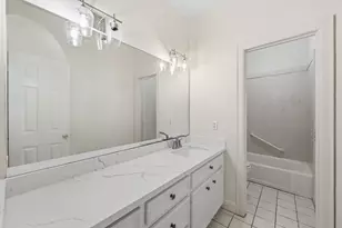 12315 E River Run East Dr, Mont Belvieu, TX 77523 - Photo 21