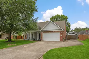 12315 E River Run East Dr, Mont Belvieu, TX 77523 - Photo 1