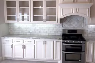 10310 Chevy Chase Dr, Houston, TX 77042 - Photo 11