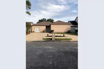 10310 Chevy Chase Drive, Houston, TX 77042 - Photo 1