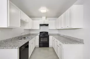 638 Luke St, Dayton, TX 77535 - Photo 1