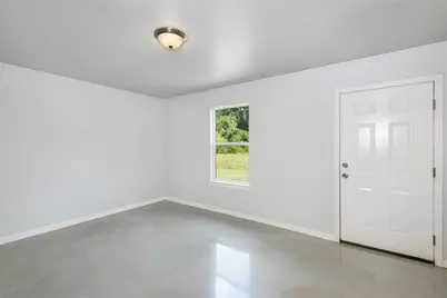 638 Luke Street, Dayton, TX 77535 - Photo 13