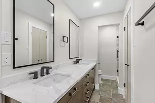 8511 De Moss Dr, Houston, TX 77036 - Photo 15