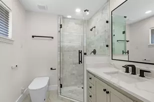 8511 De Moss Dr, Houston, TX 77036 - Photo 23
