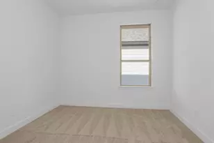 6727 Burgundy Blaze Trail, Manvel, TX 77578 - Photo 11