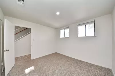 1059 Country Place Dr Drive #1059, Houston, TX 77079 - Photo 17