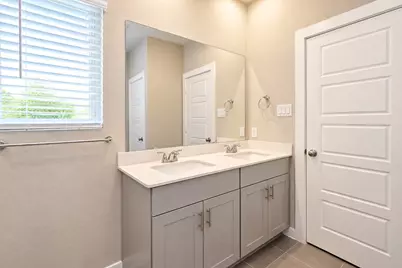 3818 Glossy Lake Drive, Houston, TX 77082 - Photo 31