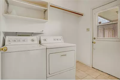 16923 Meadowleigh Court, Sugar Land, TX 77479 - Photo 27