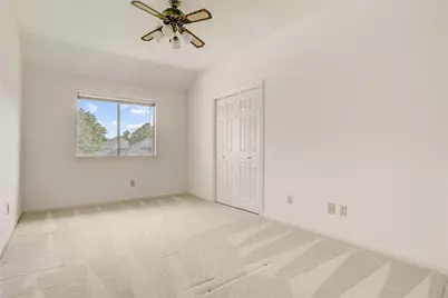 16923 Meadowleigh Court, Sugar Land, TX 77479 - Photo 25