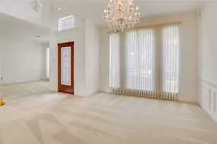 16923 Meadowleigh Ct, Sugar Land, TX 77479 - Photo 7