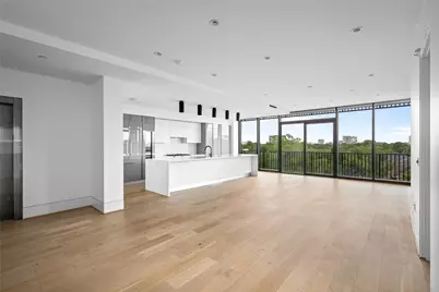 2406 Tangley #300, Houston, TX 77055 - Photo 3