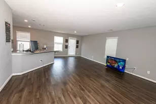 8932 Hollister Commons Ln, Houston, TX 77080 - Photo 3