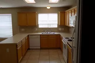 24203 Silversmith Ln, Katy, TX 77493 - Photo 3