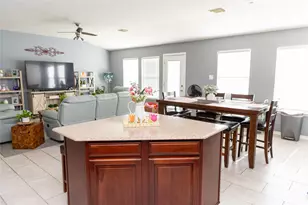 16715 Bending Creek Ln, Friendswood, TX 77546 - Photo 23