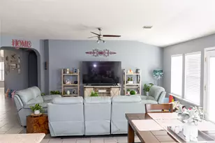 16715 Bending Creek Ln, Friendswood, TX 77546 - Photo 17