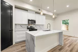 7901 Grandview St, Houston, TX 77051 - Photo 7