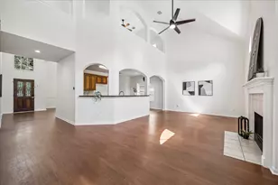 2023 Stanford Park Ct, Katy, TX 77450 - Photo 11