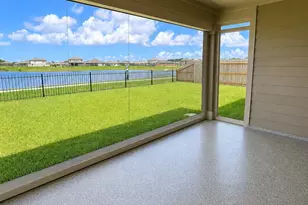 1710 Vista Luna Dr, Texas City, TX 77591 - Photo 25