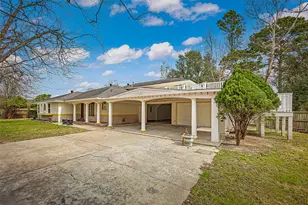 12710 McClosky St, Houston, TX 77037 - Photo 3