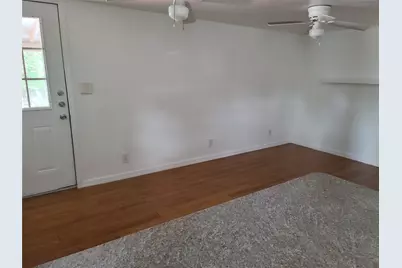410 N Avenue D, Humble, TX 77338 - Photo 5