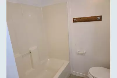 410 N Avenue D, Humble, TX 77338 - Photo 11