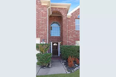 2202 Drake Falls Drive, Pearland, TX 77584 - Photo 3