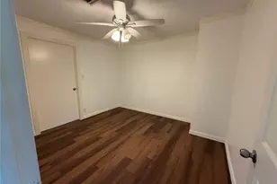 7822 Richland Dr, Houston, TX 77028 - Photo 7