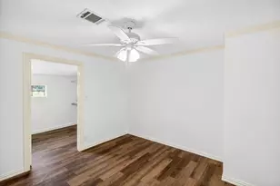 7822 Richland Dr, Houston, TX 77028 - Photo 7