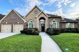 13506 Breakwater Path Loop, Houston, TX 77044 - Photo 1