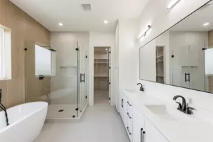 1122 E 27th St, Houston, TX 77009 - Photo 25