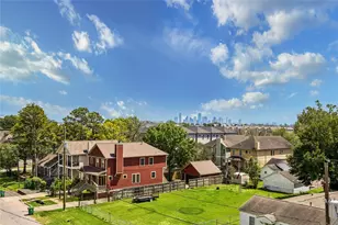 1329 W 22nd St, Houston, TX 77008 - Photo 27
