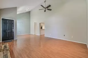 9406 Bassoon Dr, Houston, TX 77025 - Photo 9