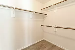 2860 Briggs Ln, Conroe, TX 77301 - Photo 9