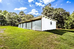 1797 Sh 30 E, Huntsville, TX 77320 - Photo 39