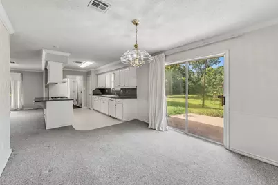 1797 Sh 30 E, Huntsville, TX 77320 - Photo 15