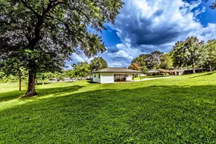 1797 Sh 30 E, Huntsville, TX 77320 - Photo 43