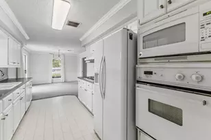 1797 Sh 30 E, Huntsville, TX 77320 - Photo 23