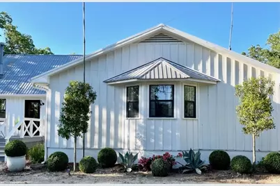 6811 Mockingbird Road, Flatonia, TX 78941 - Photo 17