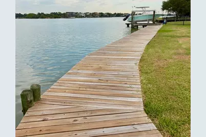 121 Cedar Lane, Seabrook, TX 77586 - Photo 13