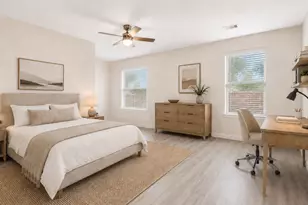 8823 Saratoga Dr, Sugar Land, TX 77479 - Photo 13