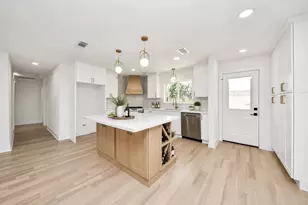 1715 Fawnhope Dr, Houston, TX 77008 - Photo 21
