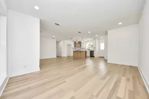 1715 Fawnhope Dr, Houston, TX 77008 - Photo 19