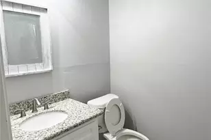 803 Glen Hollow Dr, Conroe, TX 77385 - Photo 19