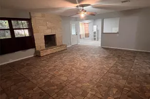 803 Glen Hollow Dr, Conroe, TX 77385 - Photo 3