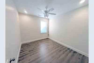 4034 Tartan Lane, Houston, TX 77025 - Photo 23